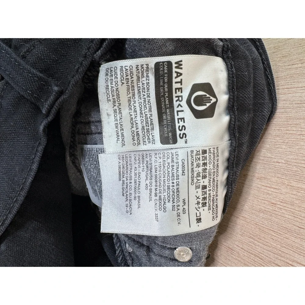 Levis 511 Slim Fit Black Jeans Mens 32x32 WaterLess Denim 04511-4406